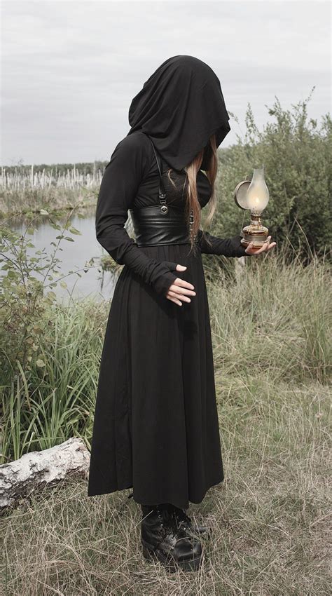 Occult sorceress garment